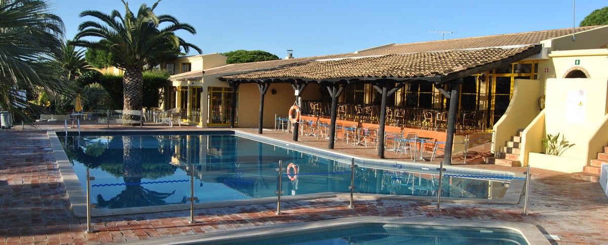 Hotel Pinhal Do Sol Quarteira Exteriér fotografie